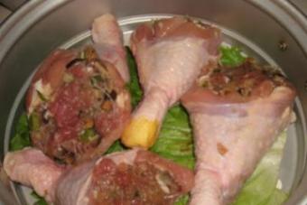 Фаршированные куриные окорочка без кости: рецепт приготовления